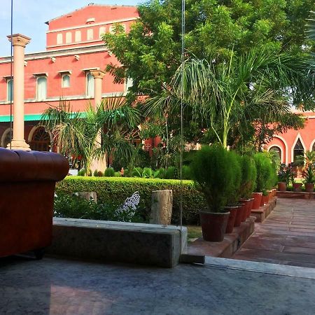 Maharaja Ganga Mahal Hotel Bikaner Exterior photo