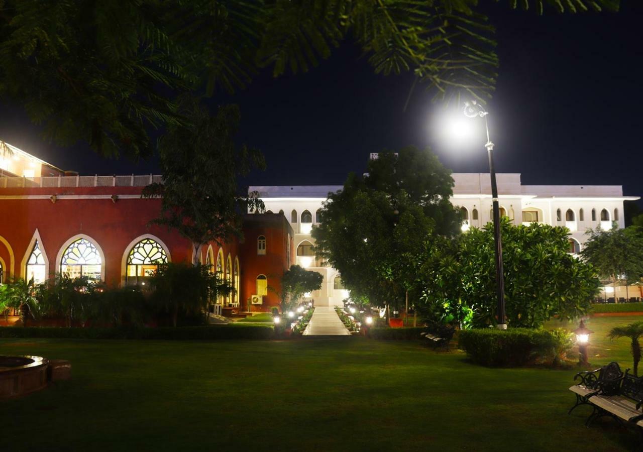 Maharaja Ganga Mahal Hotel Bikaner Exterior photo