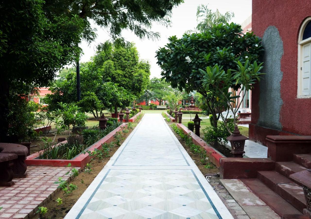 Maharaja Ganga Mahal Hotel Bikaner Exterior photo