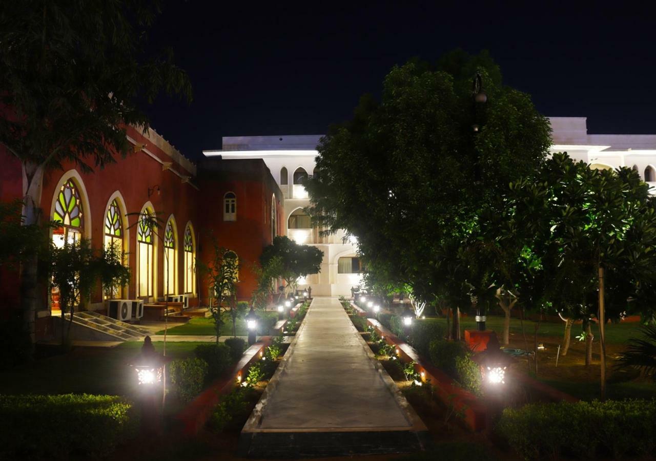 Maharaja Ganga Mahal Hotel Bikaner Exterior photo