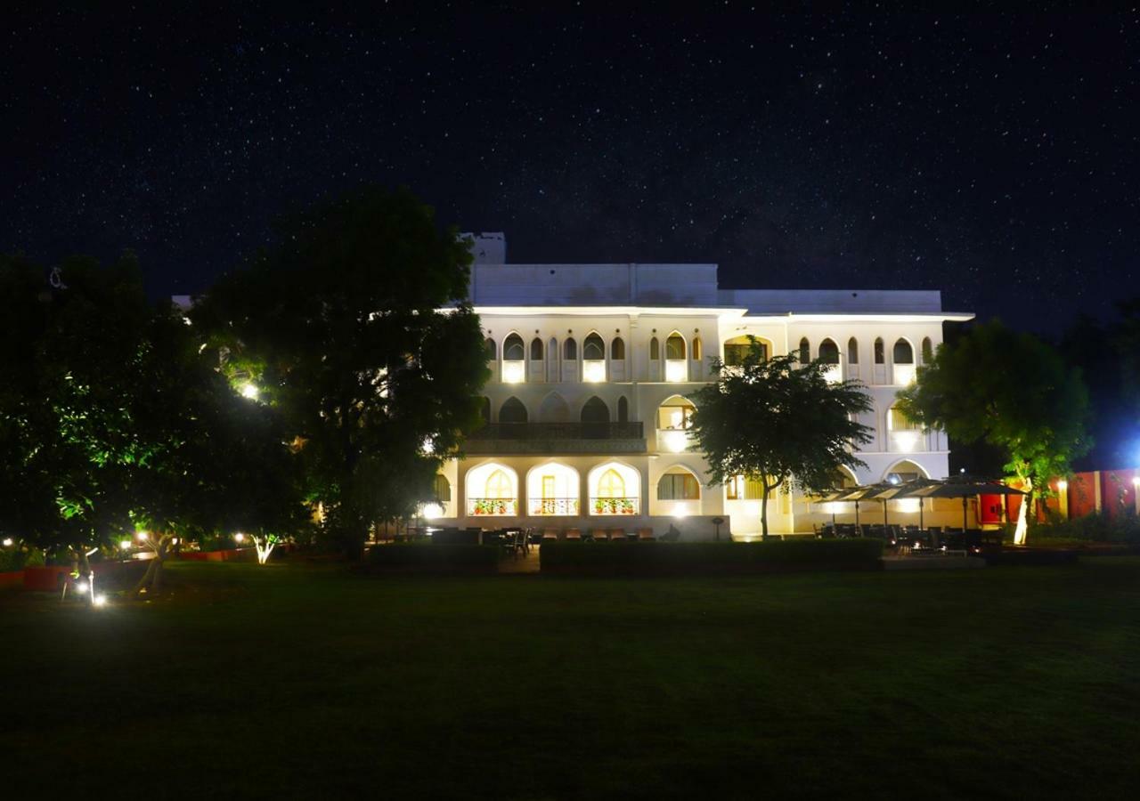 Maharaja Ganga Mahal Hotel Bikaner Exterior photo