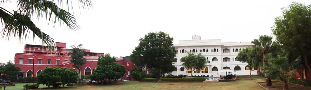 Maharaja Ganga Mahal Hotel Bikaner Exterior photo